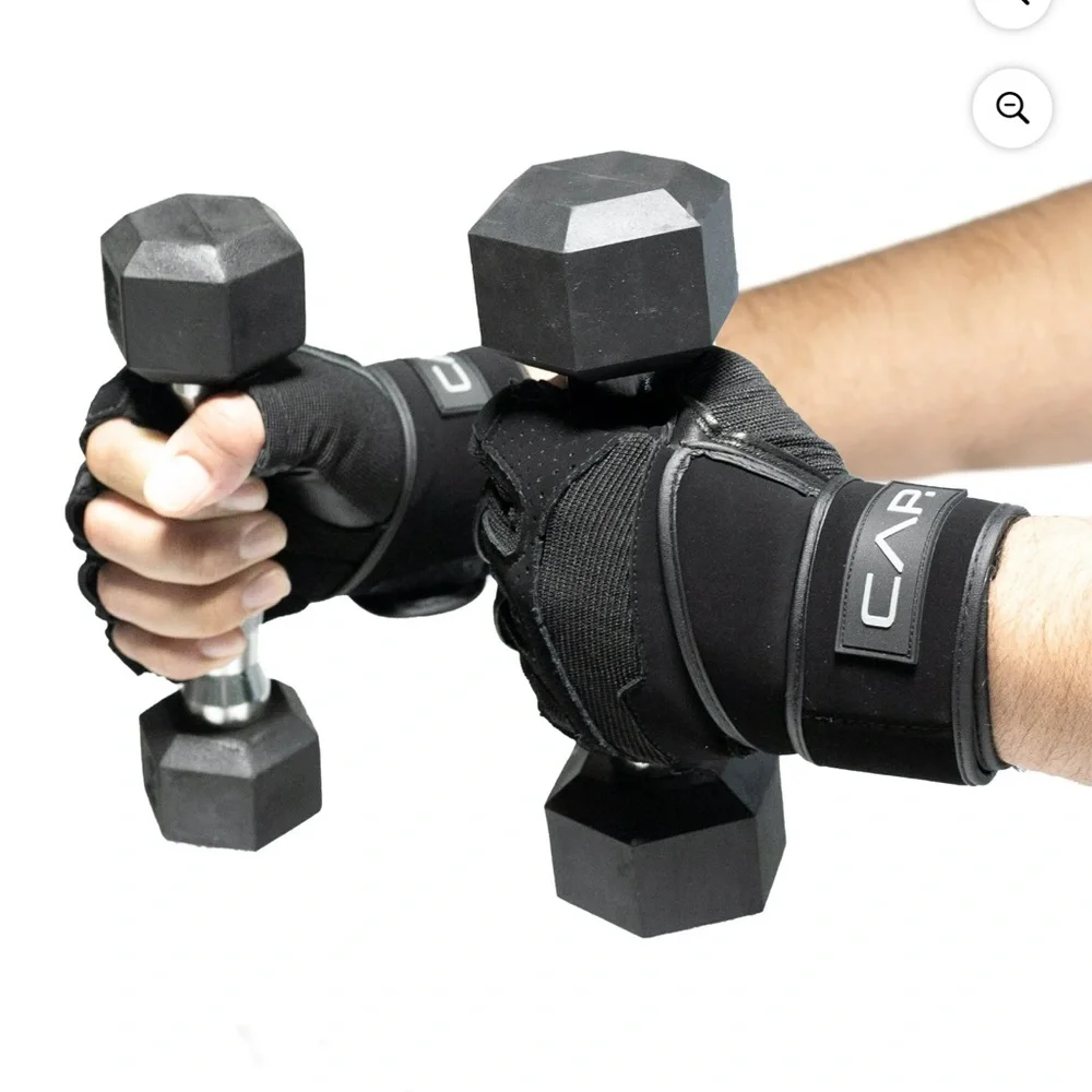 Black Fitness Gloves